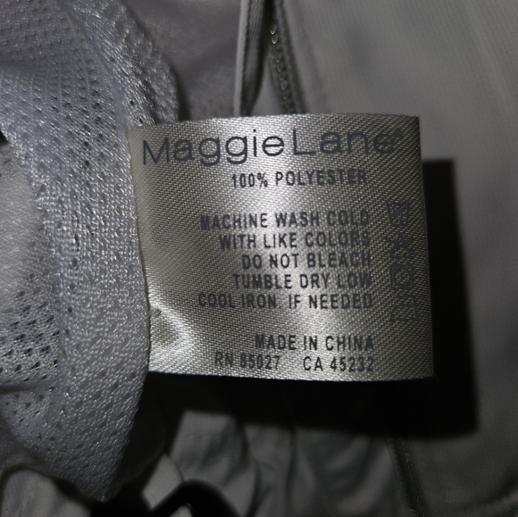 Maggie Lane golf jacket - Picture 11 of 11